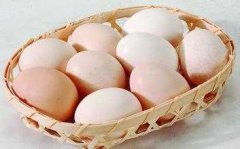 该如何挑选鸡蛋?范志红讲挑选鸡蛋的窍门及鸡蛋吃多了是否有害图
