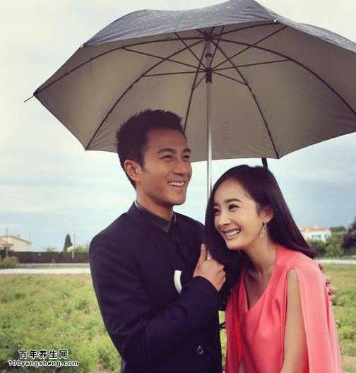杨幂儿童节产下女儿